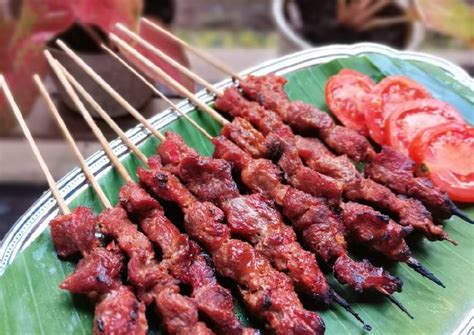 Sate Rembiga: Uma Experiência Definitiva de Sabores Picantes e Aromas Inesquecíveis!