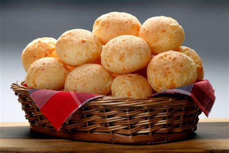  Pão de Queijo da Huaibei: Uma Experiência Indulgently Azeda e Irresistívelmente Crocante!