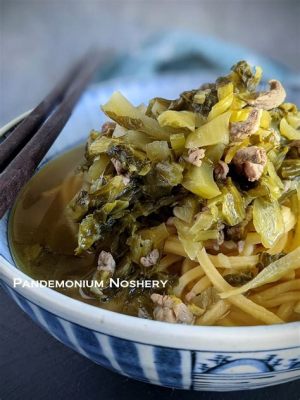  Spicy Tofu and Pickled Mustard Greens Soup: Uma Deliciosa Sinfonia de Sabores Picantes e Azedos!