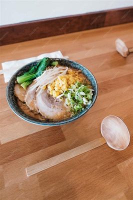  Tsukemen: Uma Sinfonia de Sabores e Texturas em uma Experiência Noodle Japonesa Incomparável!